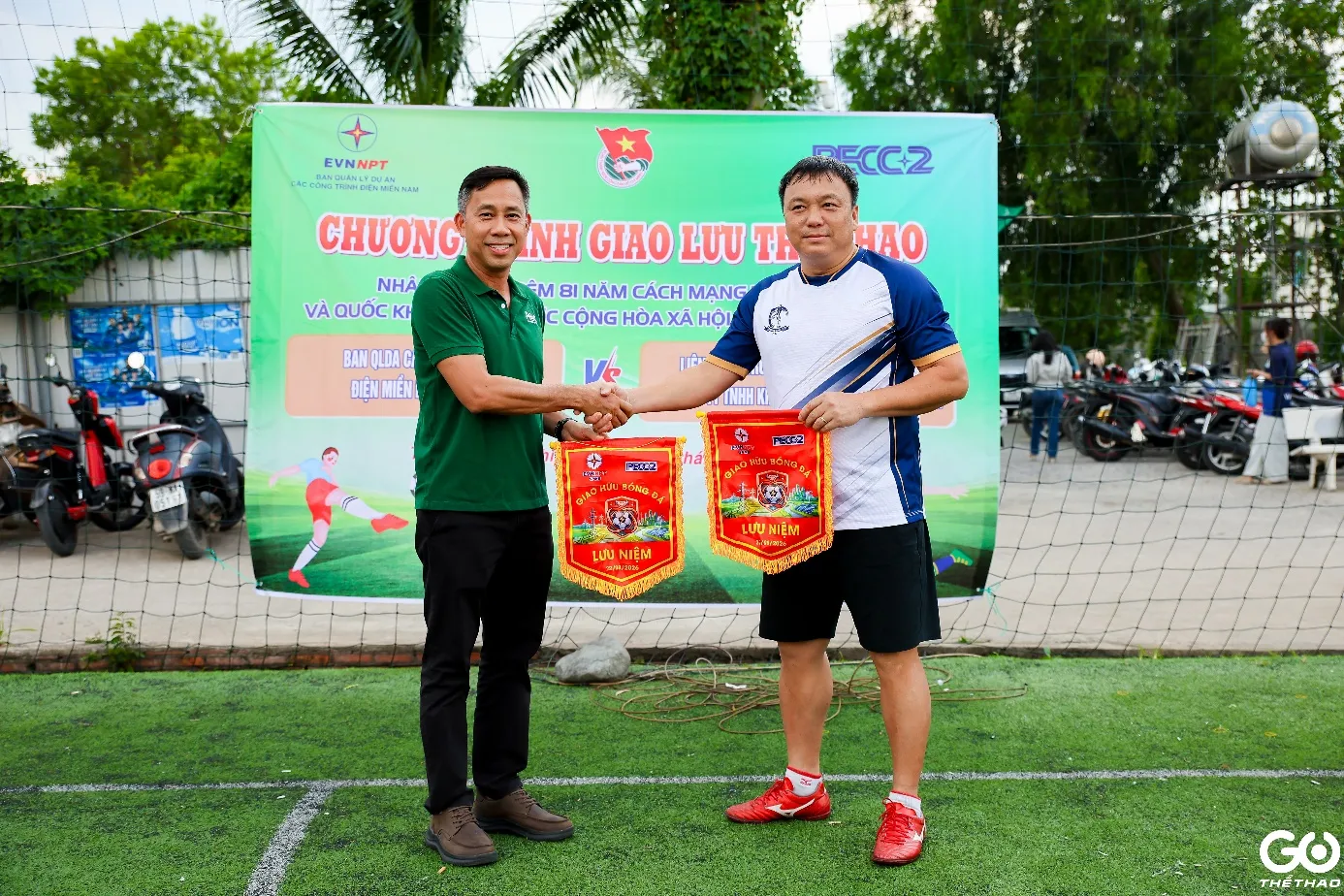 Ông Nguyễn Duy Hùng (chủ tịch PSC) và ông Bùi Quang Thành (Trưởng AMN)